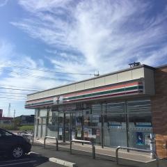 セブンイレブン　豊川竹下店