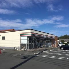 セブンイレブン　豊川竹下店
