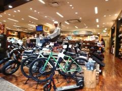 ムラサキスポーツａｎｏｔｈｅｒｓｔｙｌｅ　テラスモール湘南店