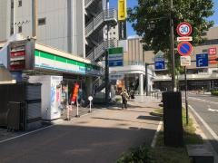 ファミリーマート　高崎駅西口店