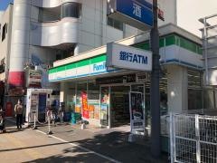 ファミリーマート　高崎駅西口店