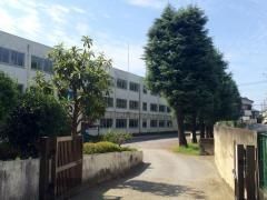 関沢小学校