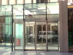 アステラス製薬株式会社