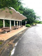 「短大前」バス停留所