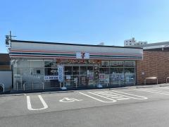 セブンイレブン　木津川台６丁目店