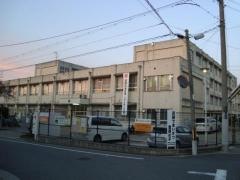 堺市立登美丘中学校
