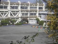 清明小学校