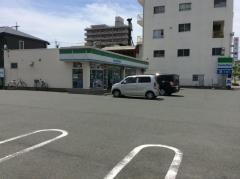 ファミリーマート　豊橋前田町一丁目店
