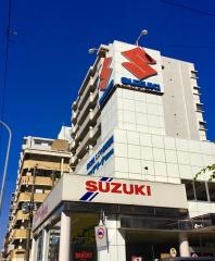 スズキ自販福岡スズキアリーナ福岡中央