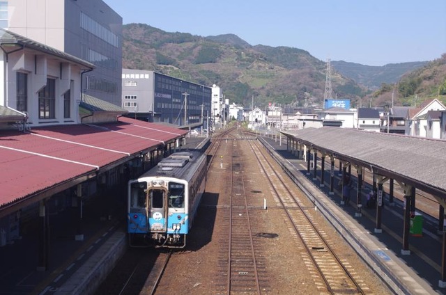 予讃線 単9688 宇和島→八幡浜 運転士時刻表 ☆ 四国への航送車両を連結する準急307（308）レの時刻
