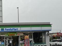 ファミリーマート　枇杷島警察署前店