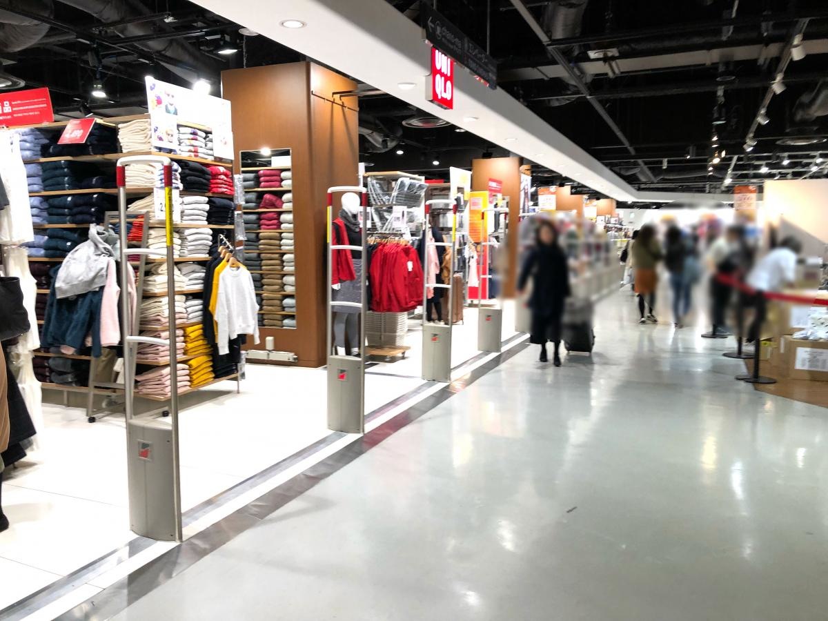 ユニクロなんばマルイ店