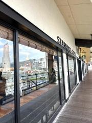 スターバックスコーヒー　神戸ハーバーランドｕｍｉｅ店