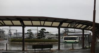 「山田川駅」バス停留所