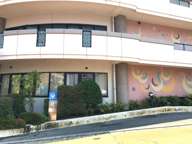 からざステーション 建物全景