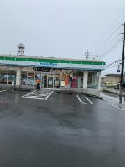 ファミリーマート　ひたちなか田彦店