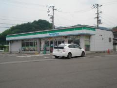 ファミリーマート　新居浜神郷店