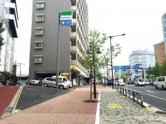ファミリーマート　上落合二丁目店