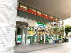 ファミリーマート　京橋片町口店