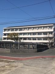 龍谷高等学校