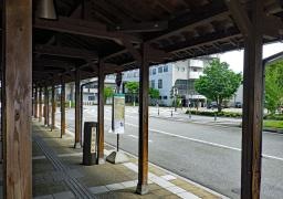 「飛騨古川駅前」バス停留所