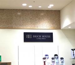 ＢＲＩＣＫ　ＨＯＵＳＥ　ｂｙ　Ｔｏｋｙｏ　Ｓｈｉｒｔｓ　イオンモール北戸田