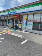 ファミリーマート　富田林中野町一丁目店