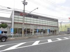 西日本三菱自動車販売茨木店