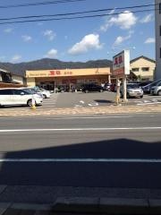 万惣府中店
