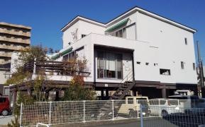 ｒｅｓｔｏｒｅ・ｃａｆｅアリアドネ．