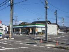 ファミリーマート　美濃加茂中富町店