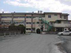 上妻小学校