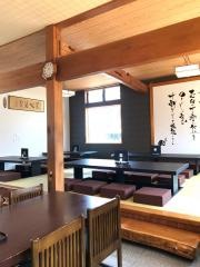 農家のそばや羊蹄山