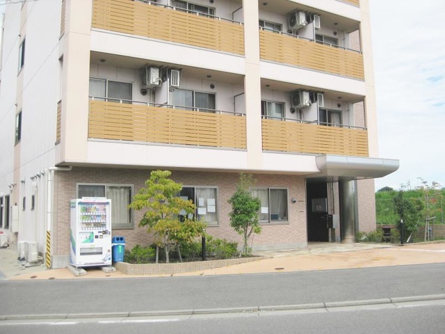 プレシャス東園田 施設外観