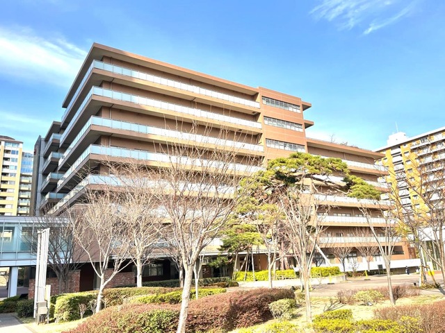 日本赤十字社総合福祉センター　介護老人保健施設　レクロス広尾