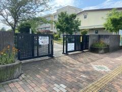 名戸ケ谷小学校