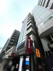 カフェ・ベローチェ　外苑前店