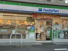 ファミリーマート　金城町二丁目店