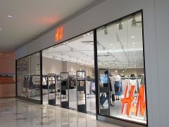 Ｈ＆Ｍイオンモール日吉津店