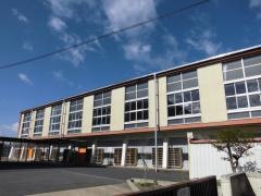 北栄小学校