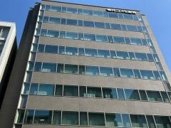 岩井コスモホールディングス株式会社