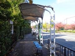 「動物園前」バス停留所
