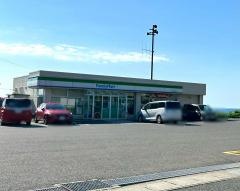 ファミリーマート　由利本荘岩城店