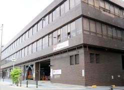 東山郵便局