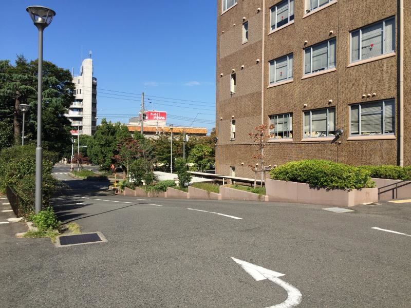 駐車場出入口