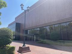 鳥栖市民文化会館