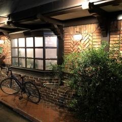 ダイナーロカ・カフェ（ＤＩＮＥＲＲＯＣＡ・ｃａｆｅ）