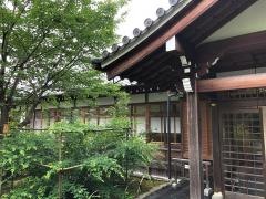 篩月