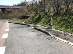 「神明峠」バス停留所