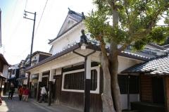 若胡子屋跡